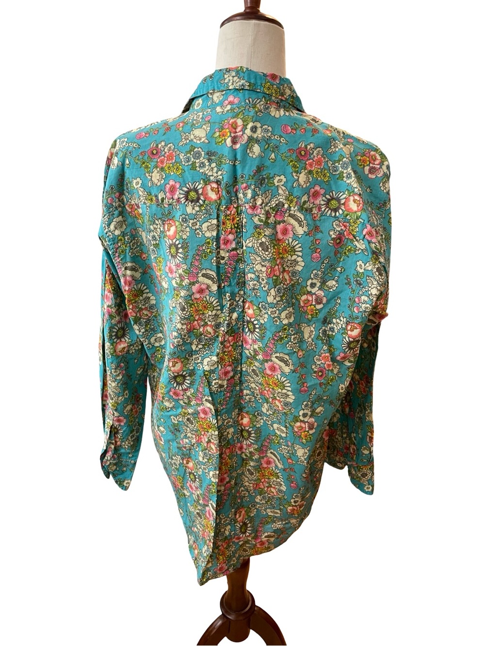 NATURAL LIFE FLORAL BUTTON DOWN BLOUSE - Picture 6 of 12